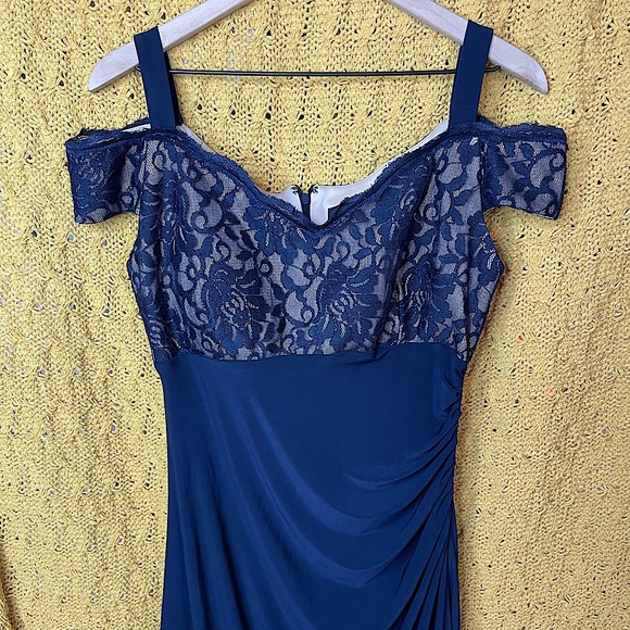 R&M Richards Dresses & Skirts - R&M Richards Off The Shoulder Maxi Dress Size 12